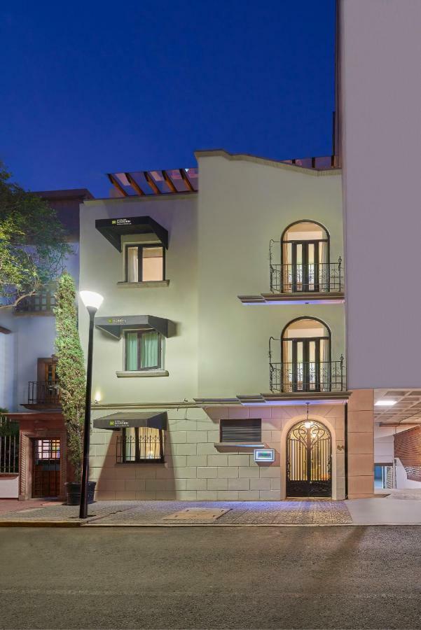Wyndham Garden Mexico Reforma 호텔 외부 사진