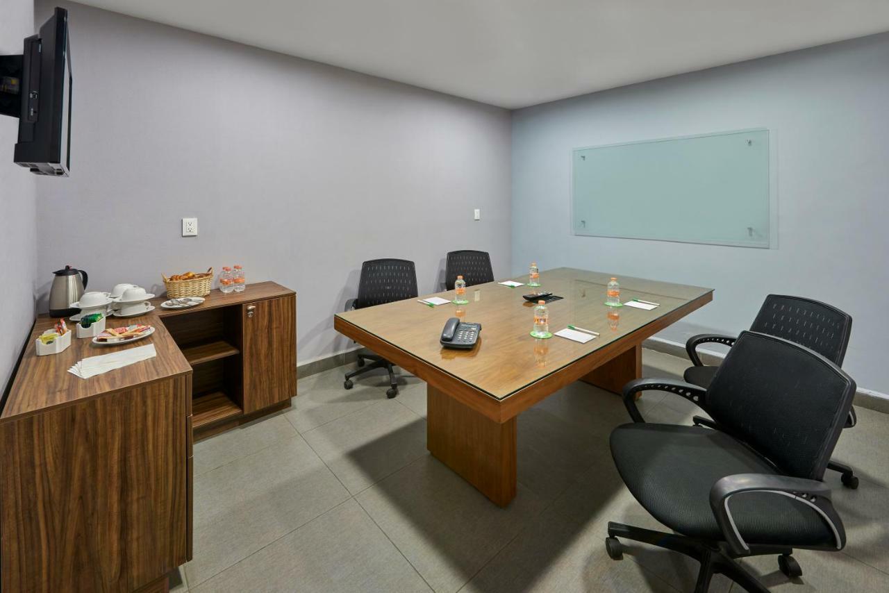 Wyndham Garden Mexico Reforma 호텔 외부 사진